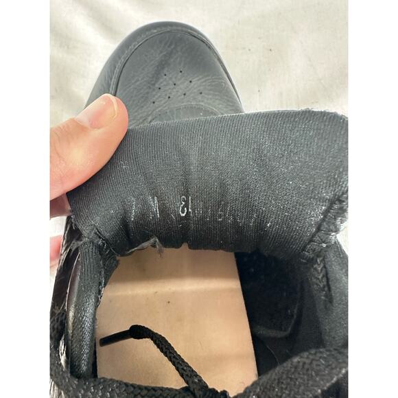 SAS Women’s sz 7 Tour Lace Up Sneaker Black Leather Diabetic Medicare Comfort - Picture 9 of 10
